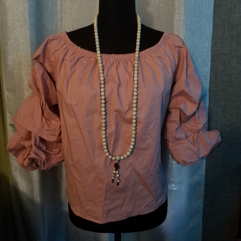 Off shoulder Top - Picture 3 of 3